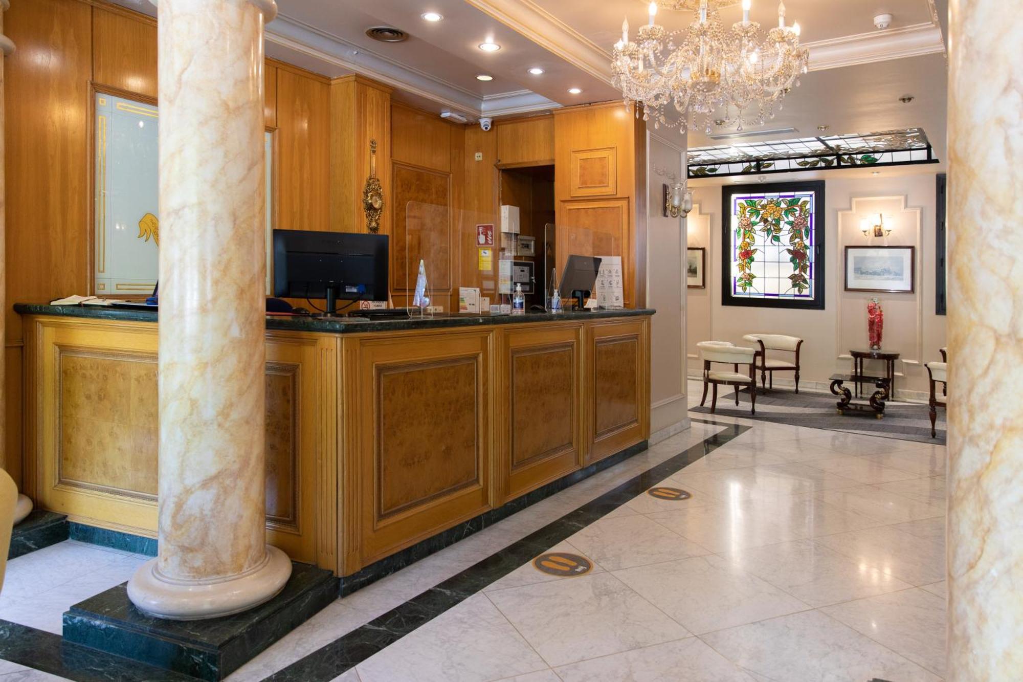 Itc Mora By Soho Boutique Hotel Madrid Luaran gambar