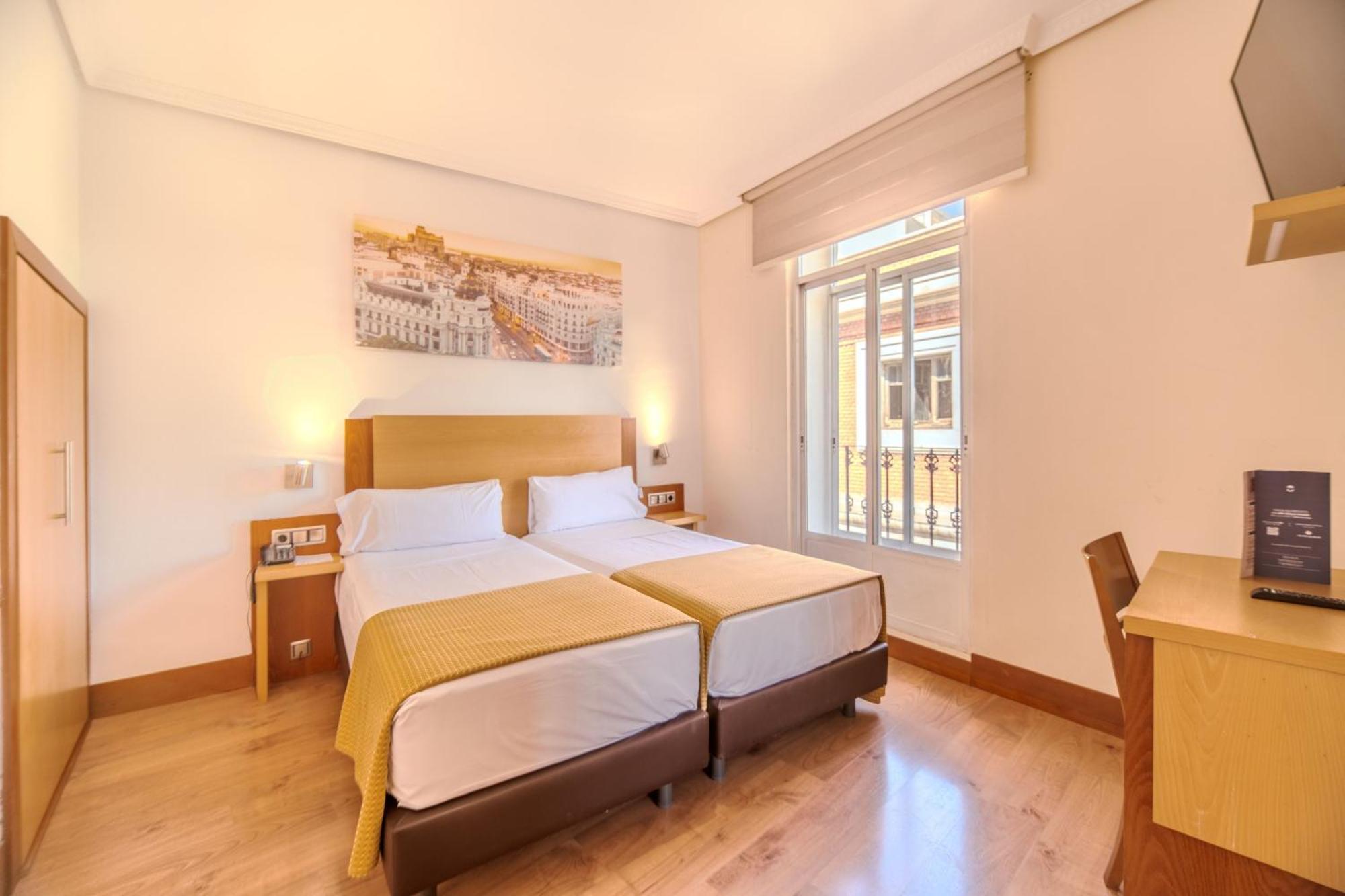 Itc Mora By Soho Boutique Hotel Madrid Luaran gambar