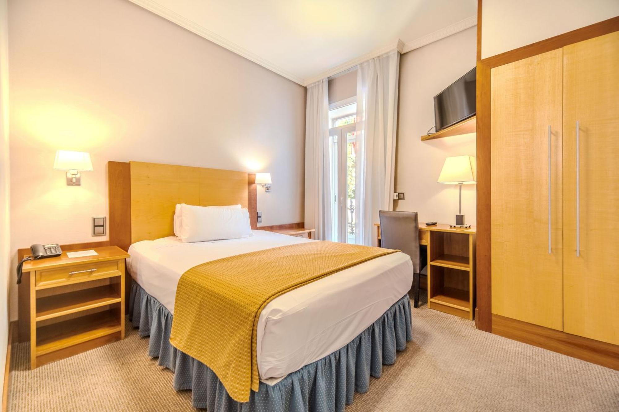 Itc Mora By Soho Boutique Hotel Madrid Luaran gambar